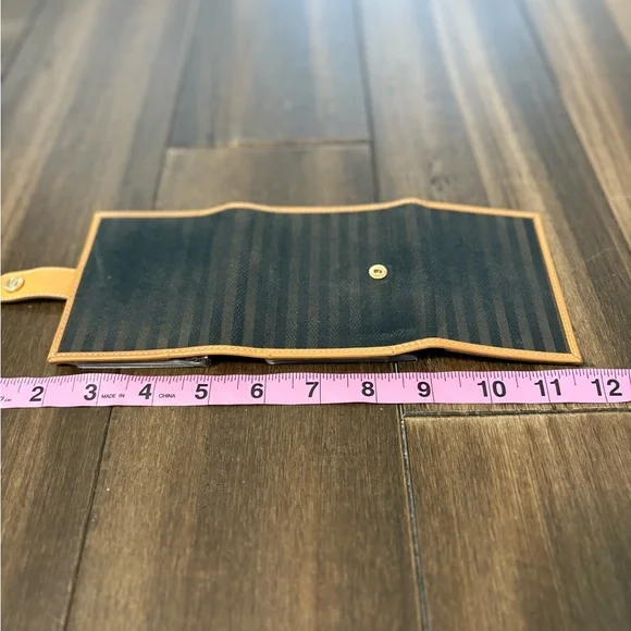 Vintage Fendi G-11749 Black & Tan Striped Photo Wallet Designer - Picture 10 of 11